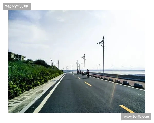 海洋杯冠军苏俊盛赞平潭蓝海风车田景观魅力四射 海洋杯冠军苏俊盛赞平潭蓝海风车田景观魅力四射